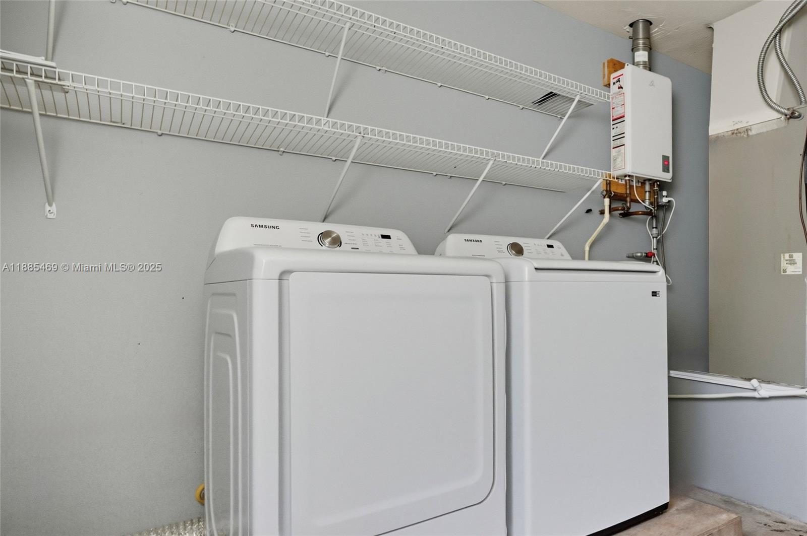 SUNRISE GOLF VILLAGE SEC - Residential