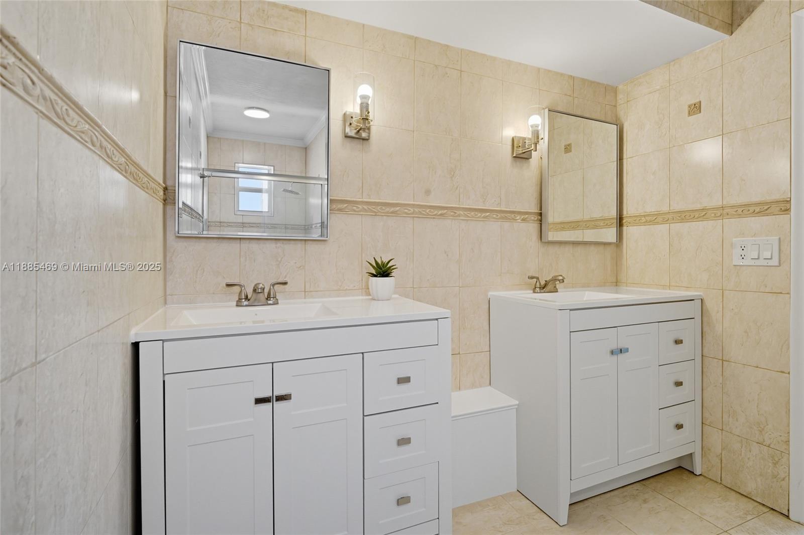 SUNRISE GOLF VILLAGE SEC - Residential