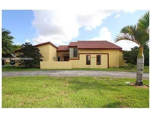 Property for Sale at 9785 Sw 64th St St, Miami, Broward County, Florida - Bedrooms: 7 
Bathrooms: 5  - $2,400,000