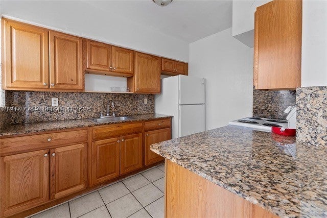 1165 Marseille Dr 22