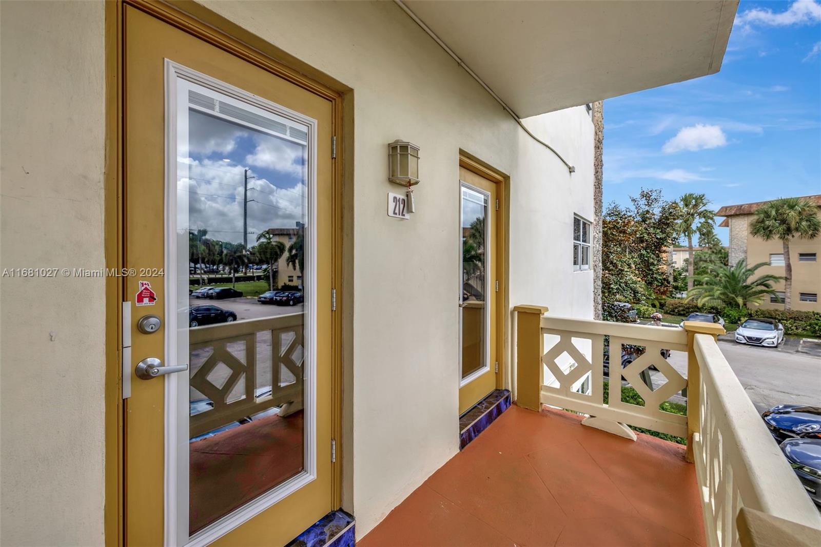 KAHLUA GARDENS CONDO - Residential