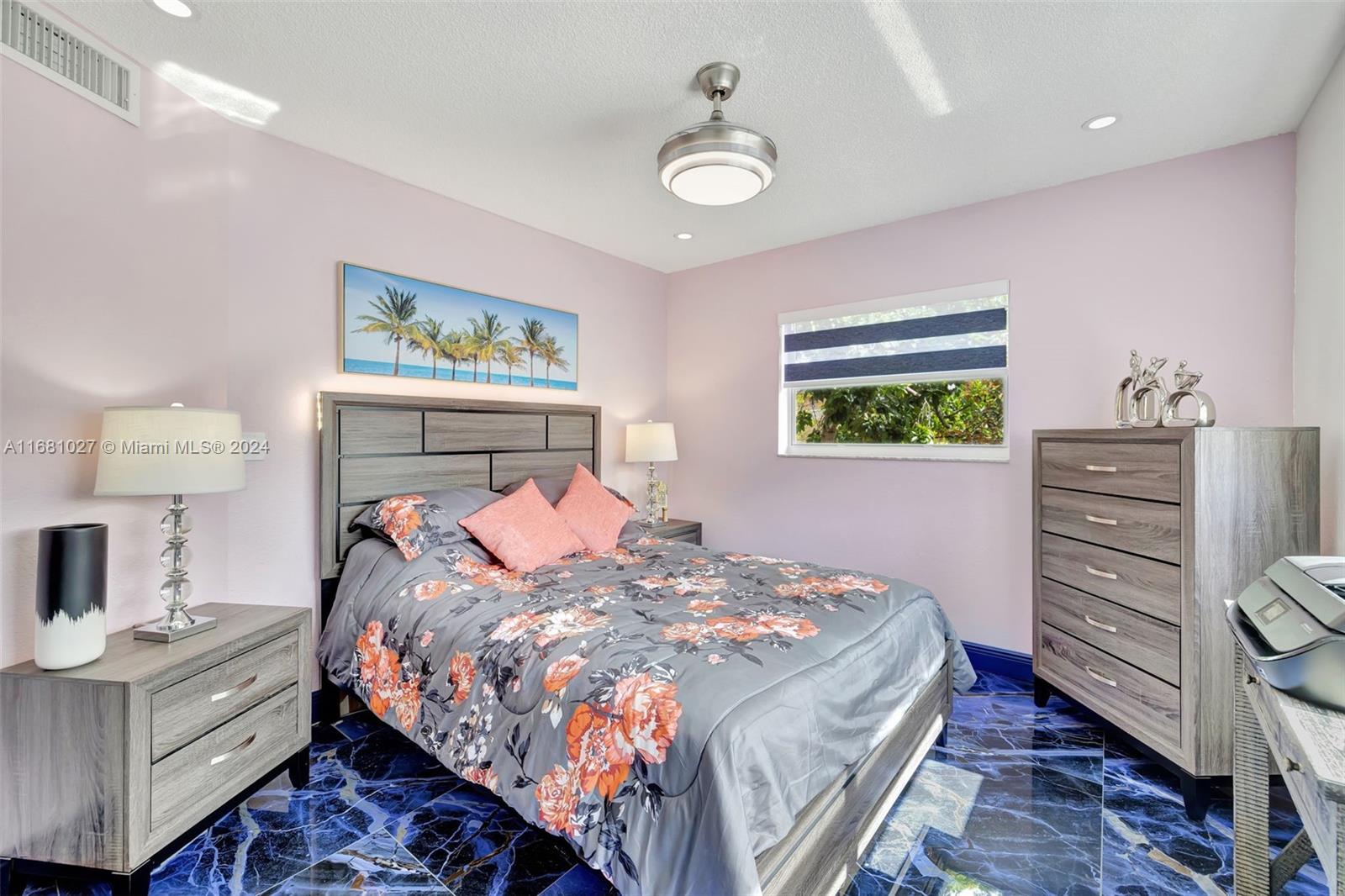 KAHLUA GARDENS CONDO - Residential