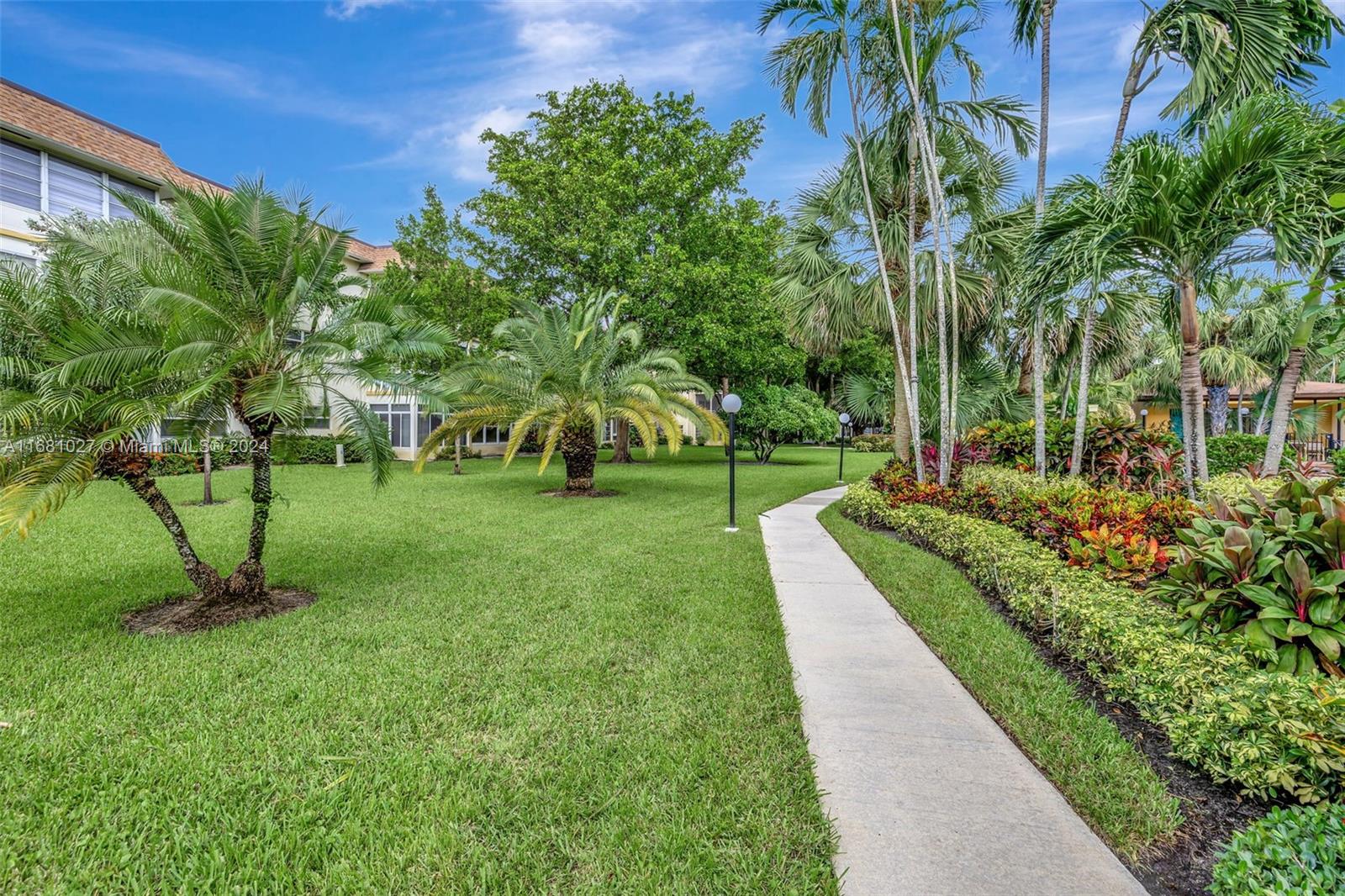 KAHLUA GARDENS CONDO - Residential