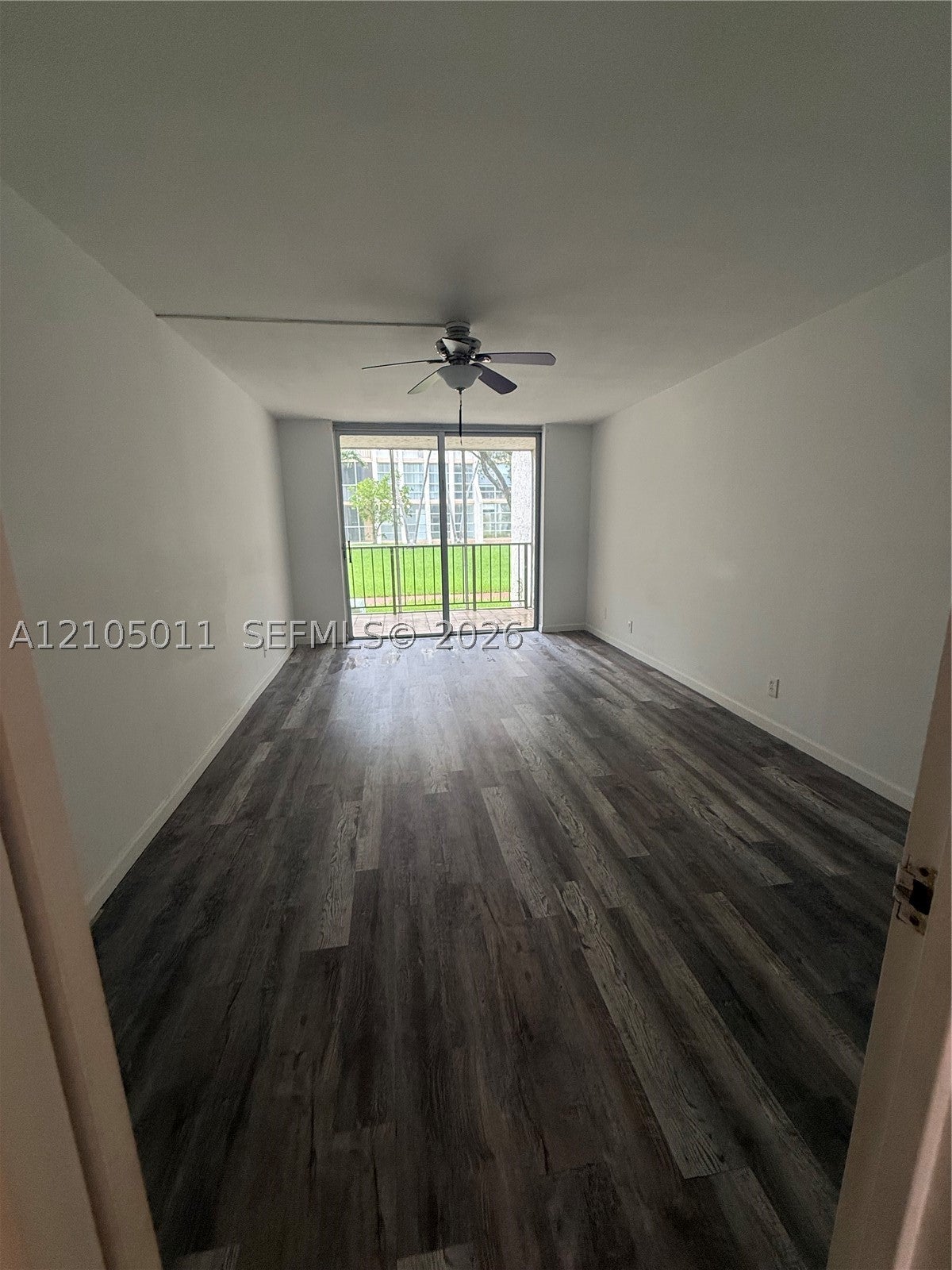 851 Three Islands Blvd 106