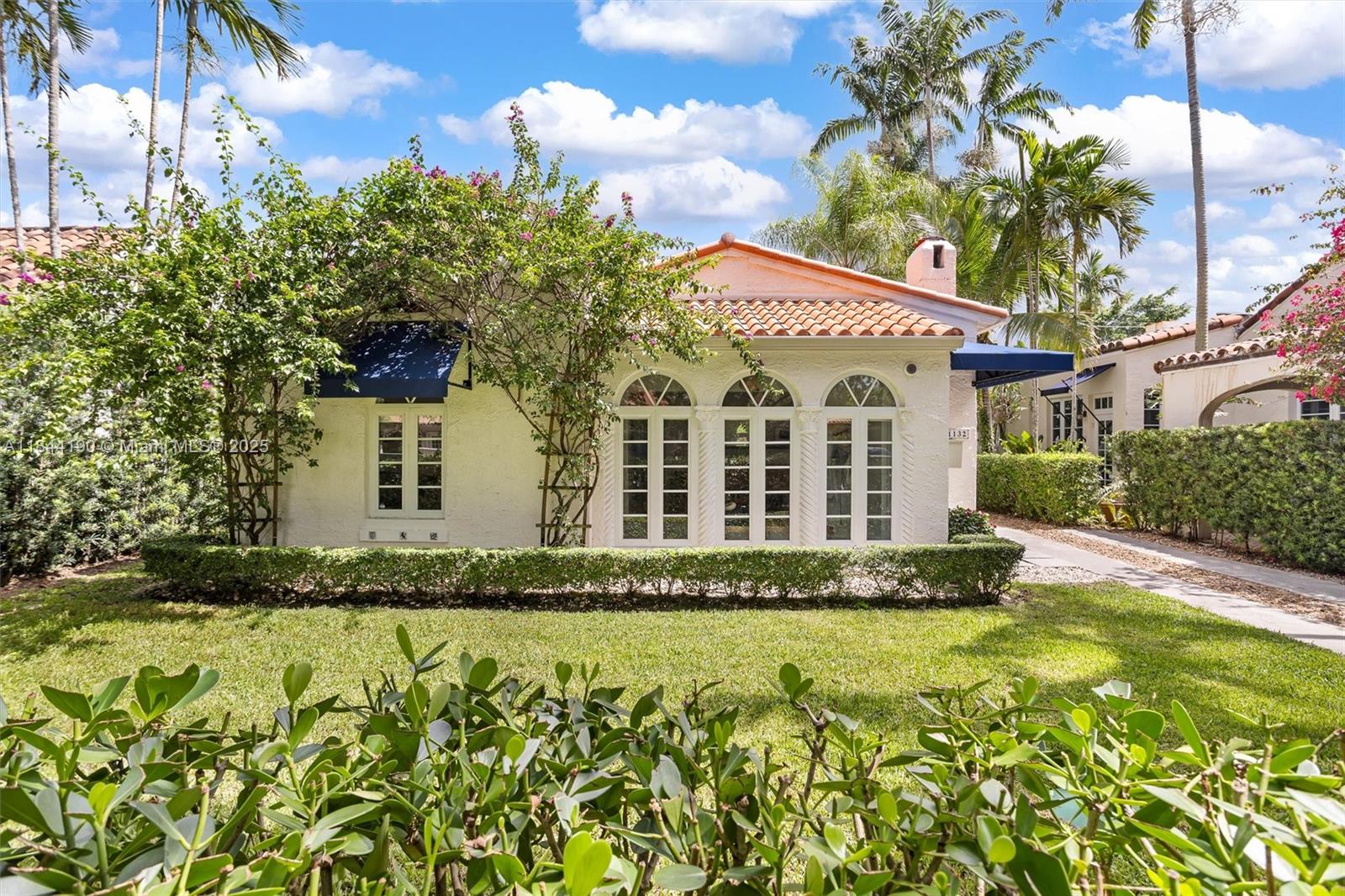 1132 Obispo Ave