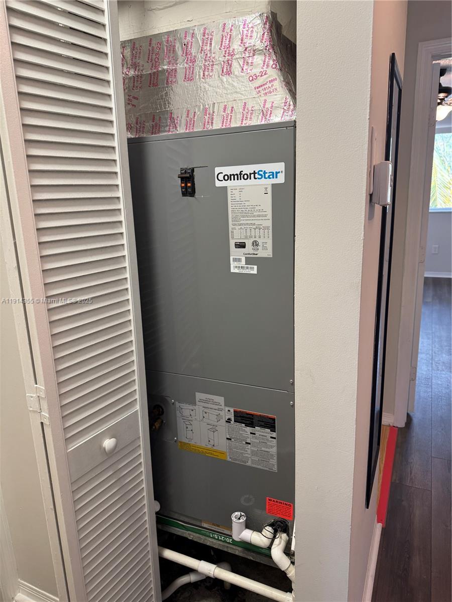 TOWNGATE CONDO THREE - Residential Lease