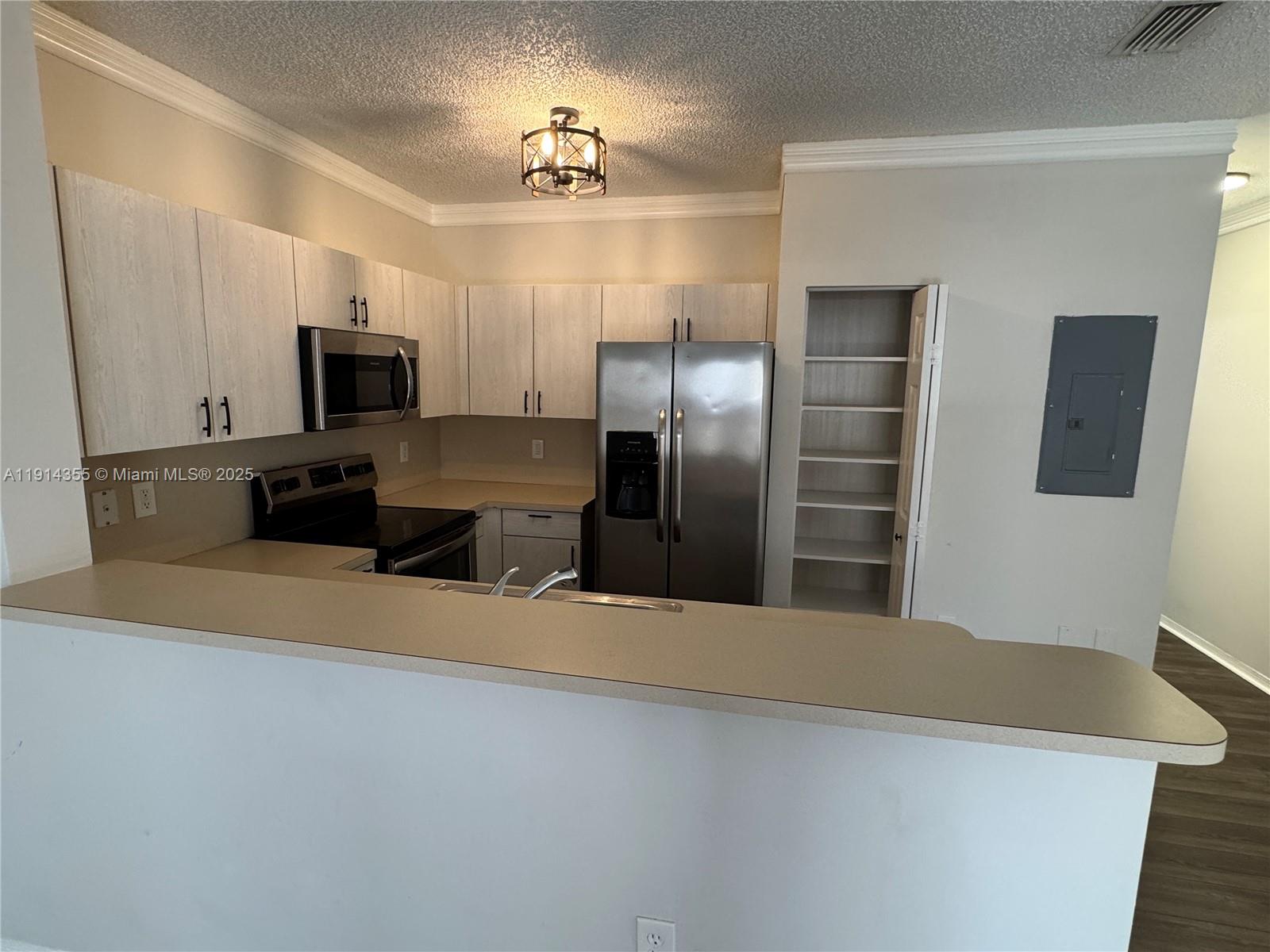 TOWNGATE CONDO THREE - Residential Lease