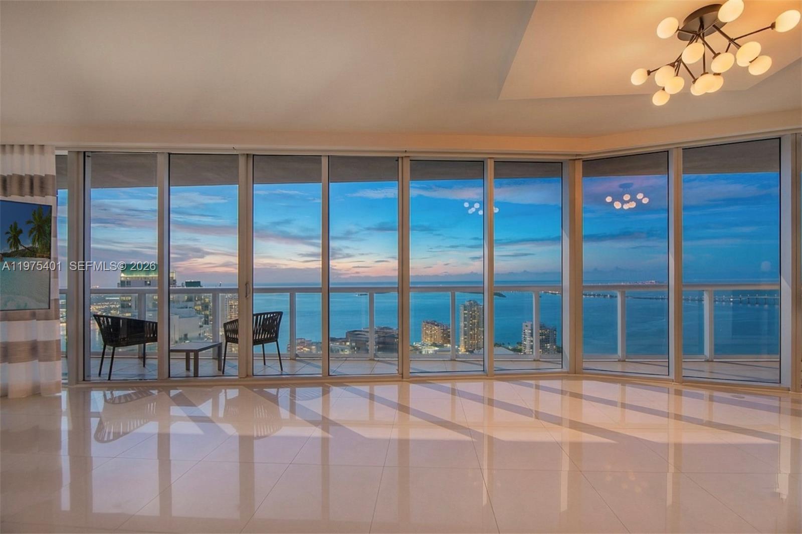 ICONBRICKELL CONDO NO 1 - Residential