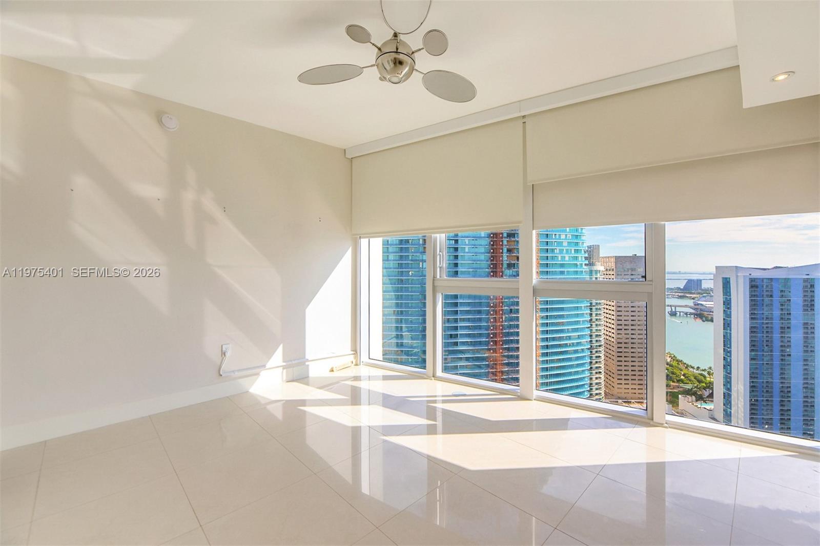 ICONBRICKELL CONDO NO 1 - Residential