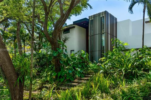 12220 Rock Garden Ln Pinecrest FL 33156