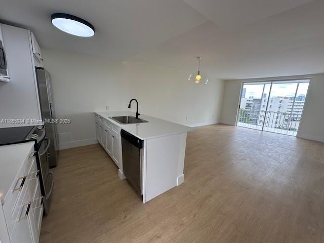 This beautifully and totally remodeled condo offers a perfect blend of contemporary design and comfort, featuring one spacious bedroom, den, one bathroom and Balcony. The condo is with elegant laminate wood floors, providing both style and durability. The kitchen is a chef's delight with quartz countertops, stainless steel appliances. The complex offering privacy and security. Provides ample outdoor space for relaxation and entertainment with pool and Club house. Perfectly located ensuring you're never far from the best dining, shopping, and cultural experiences that City offer. Free Bus service offered by the City