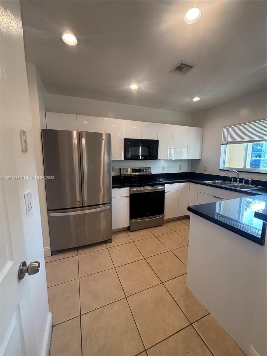 PROGRESSO - Residential Lease