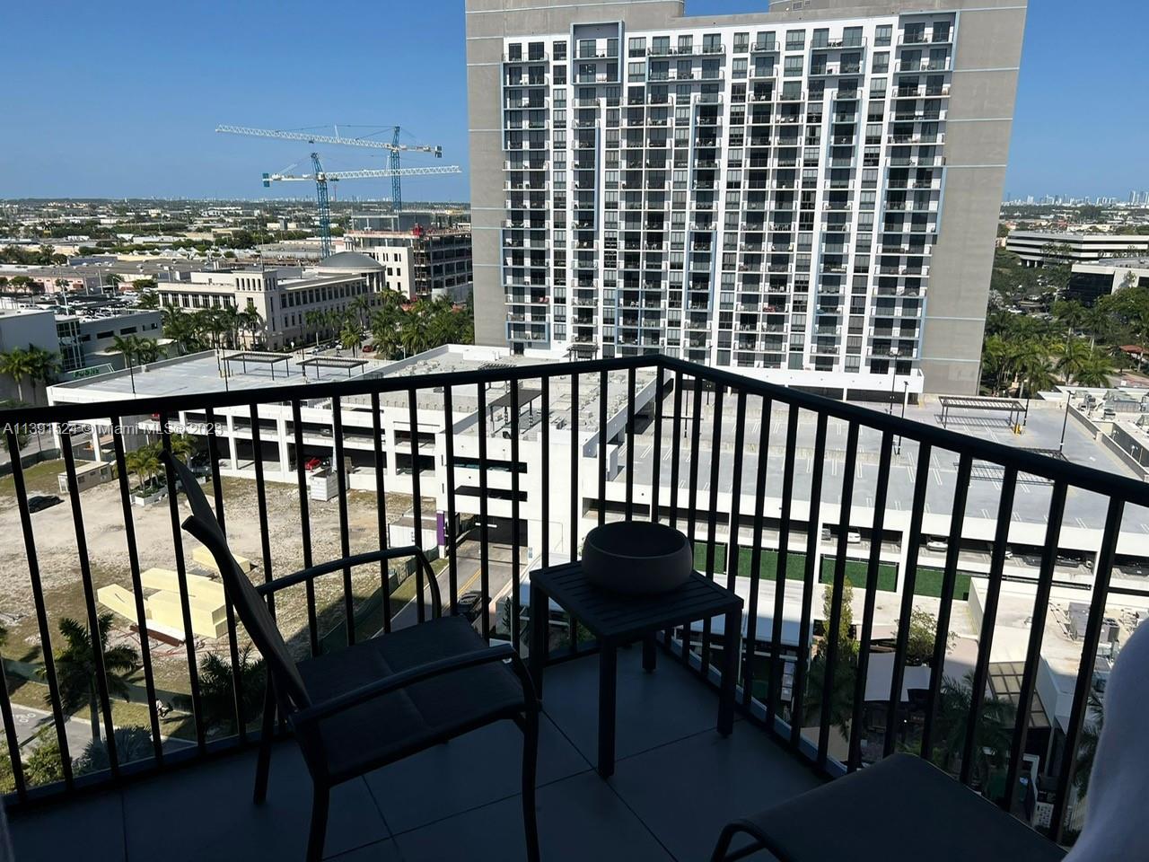 5252 PASEO CONDO - Residential Lease