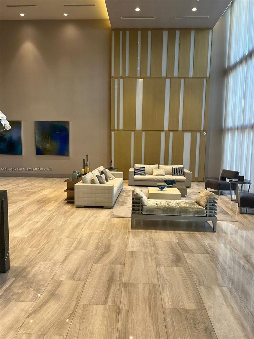 SPECTACULAR APARTMENT IN 5300 PASEO, DOWNTOWN DORAL. UNIT OFFERS 2 BEDROOMS 2 BATHROOM, FLOOR TO CEILING WINDOWS. FRESHLY PAINTED IN WHITE COLOR, TOP OF THE LINE FINISHES & AMENITIES INCLUDING: GYM, POOL, BUSINESS CENTER, WALKING DISTANCE TO RESTAURANTS/RETAIL AND DOWNTOWN DORAL CHARTER ELEMENTARY SCHOOL. SPECTACULAR VIEW OF DOWNTOWN DORAL AND THE MIAMI SKY LINE.