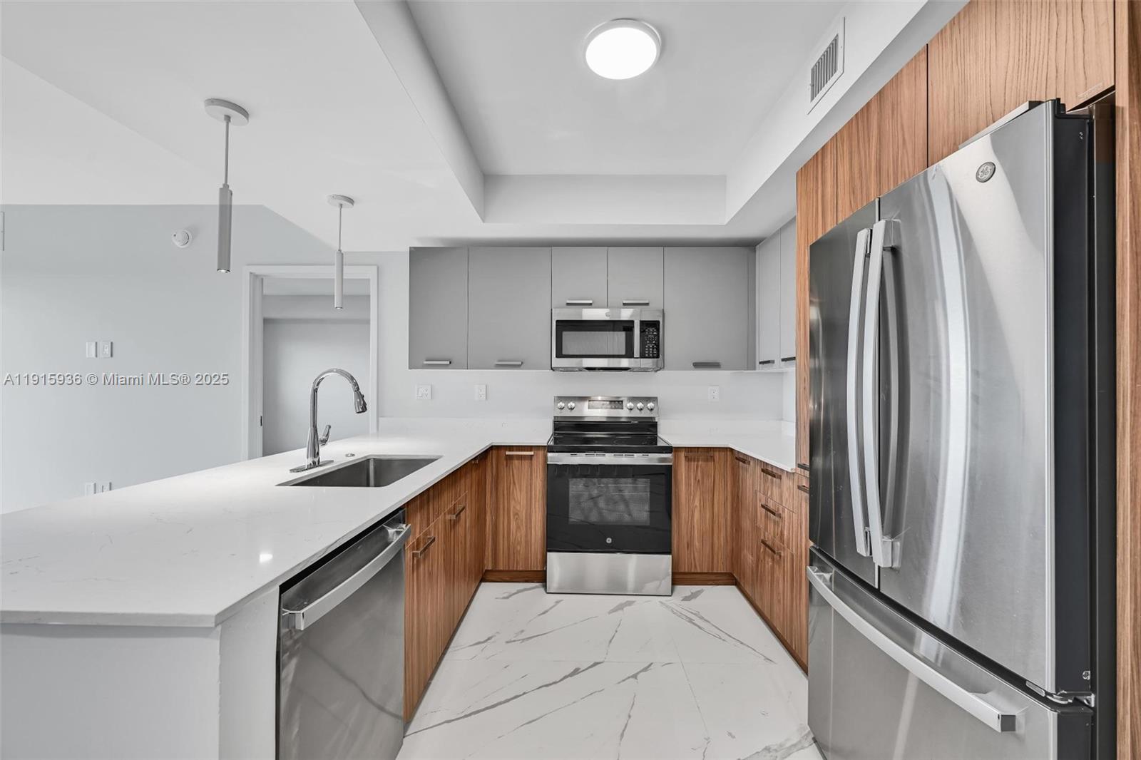 FRED C MILLERS SUB - Residential Lease