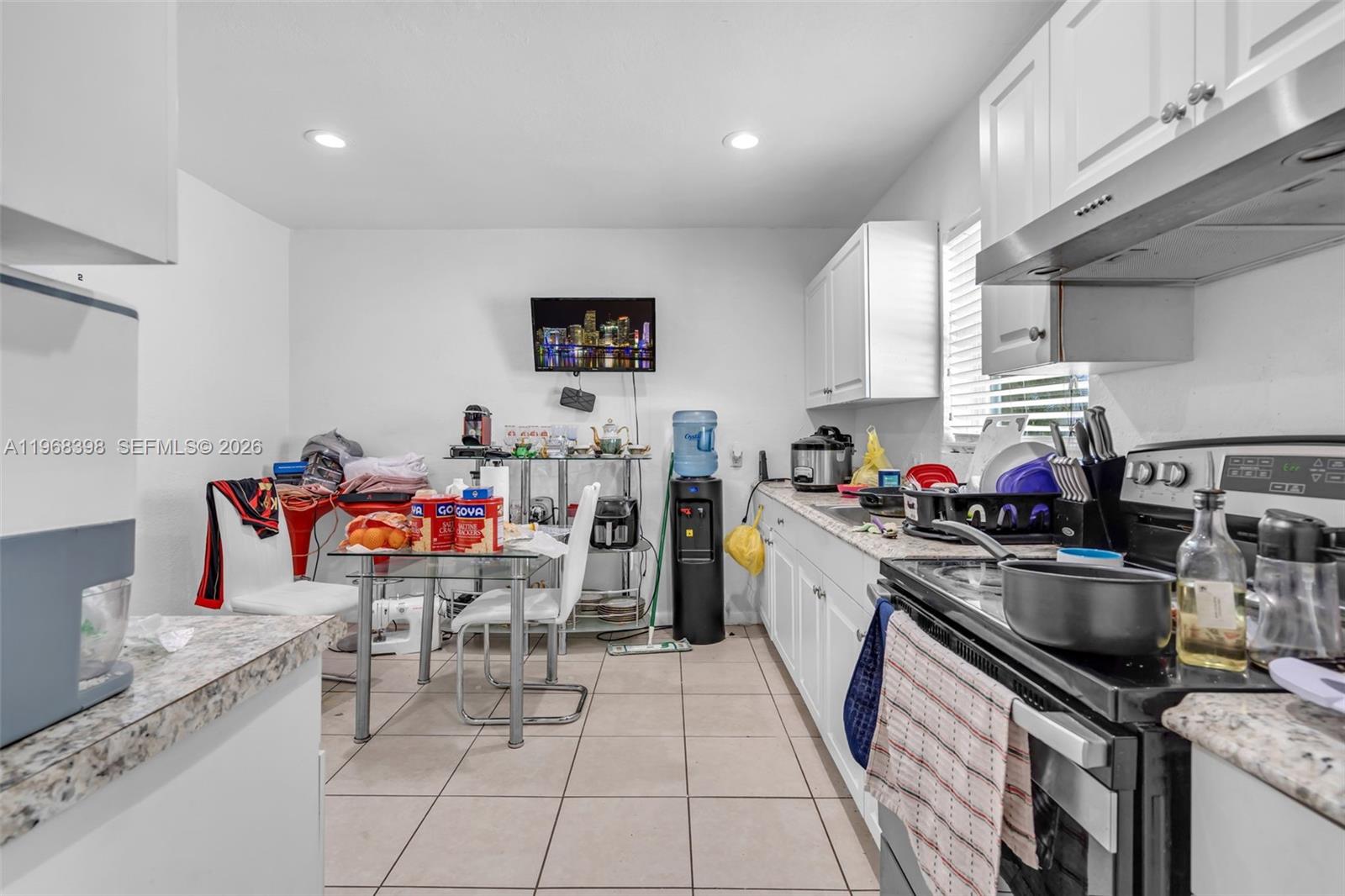 SEMINOLE LAWNS - Residential