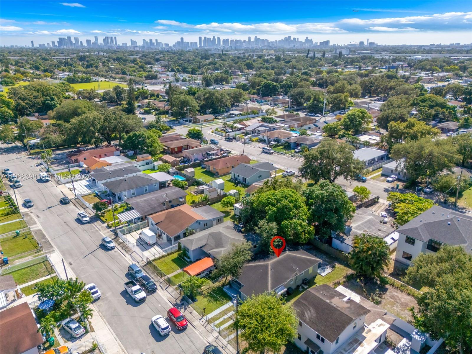 SEMINOLE LAWNS - Residential