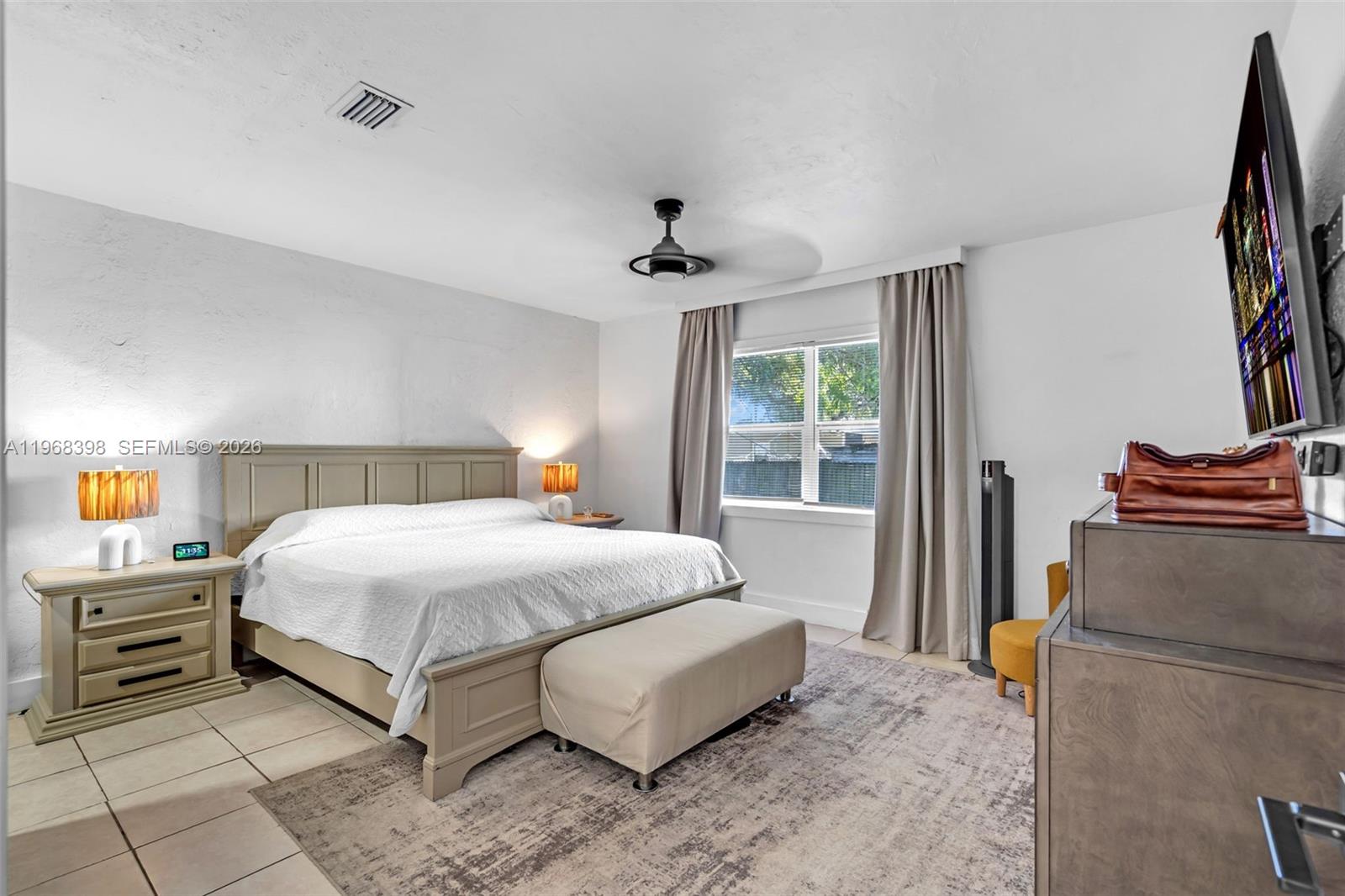 SEMINOLE LAWNS - Residential