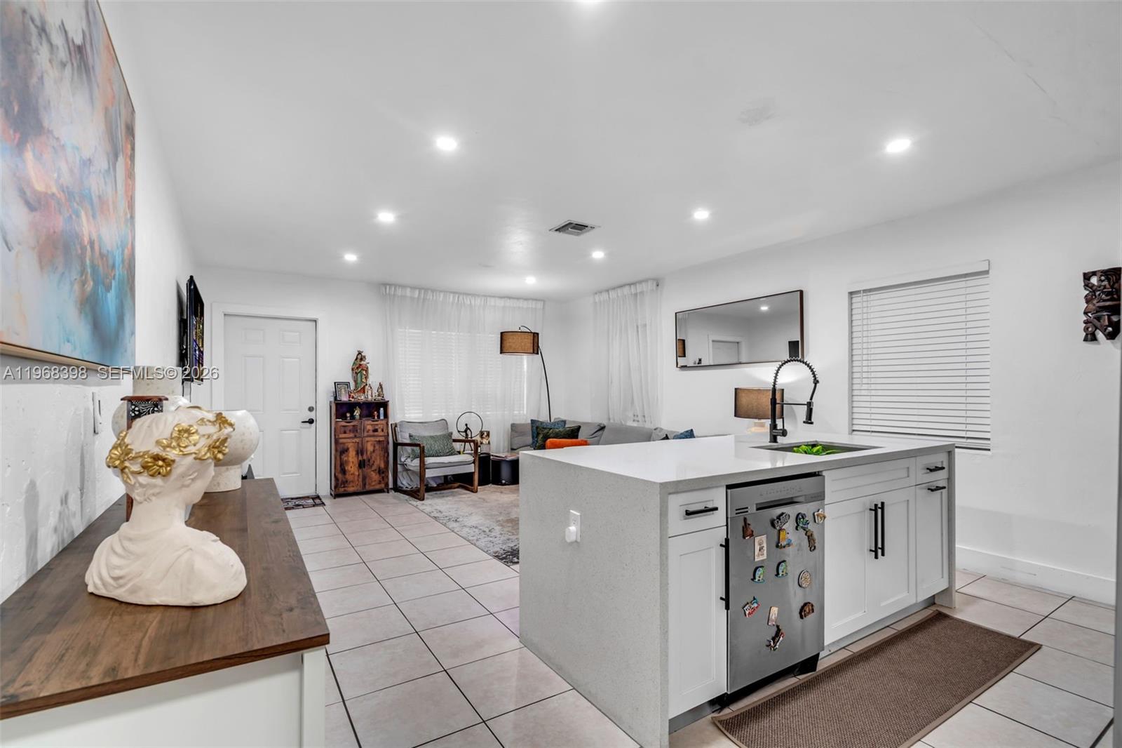 SEMINOLE LAWNS - Residential