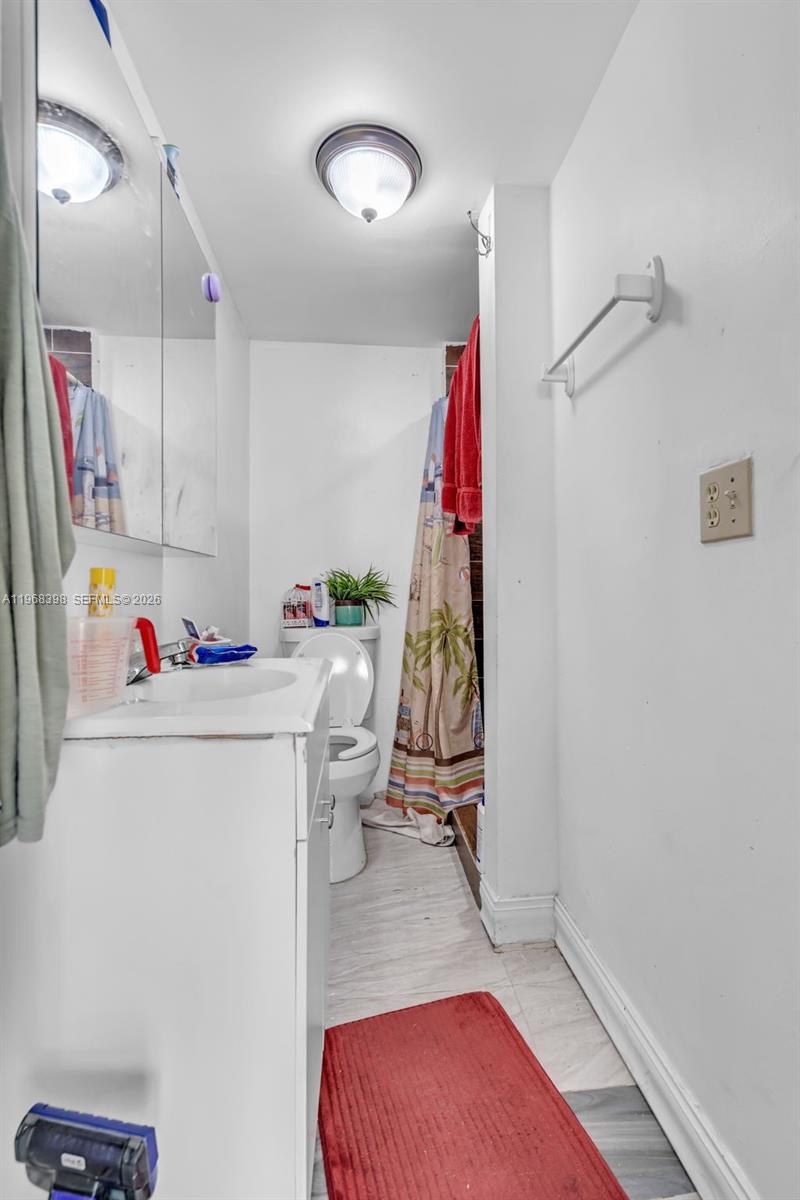 SEMINOLE LAWNS - Residential