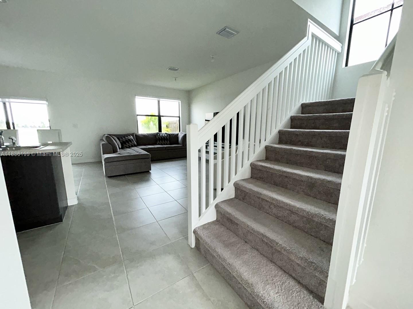 ENCLAVE SOUTH PHASE 2 - Residential