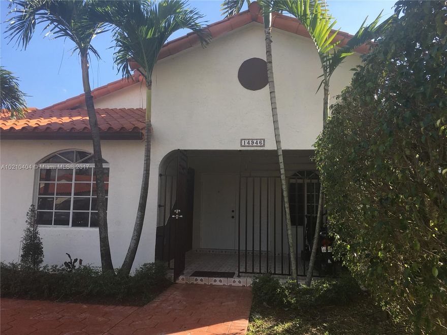 Location! Location! Nice 4/2 house in a well sought neighborhood with excellent schools nearby. Kitchen with wood cabinets and granite countertops, brand new stainless steel appliances. Master bedroom with walking closet. Brand new Rheem AC unit. 
Backyard with tiles ready for a terrace. 
Freshly painted. Move in ready.