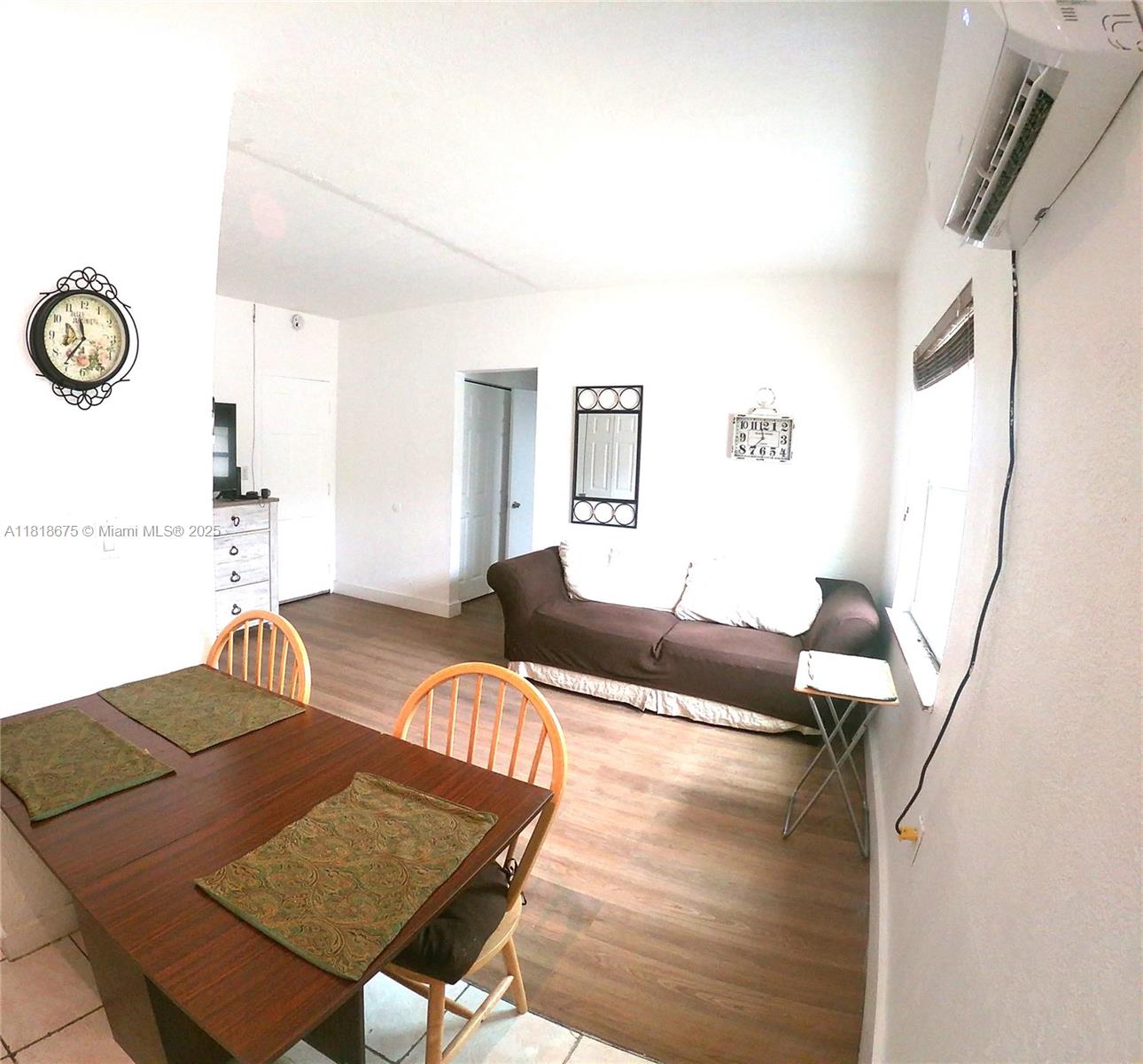 THE DOVE CONDO - Residential