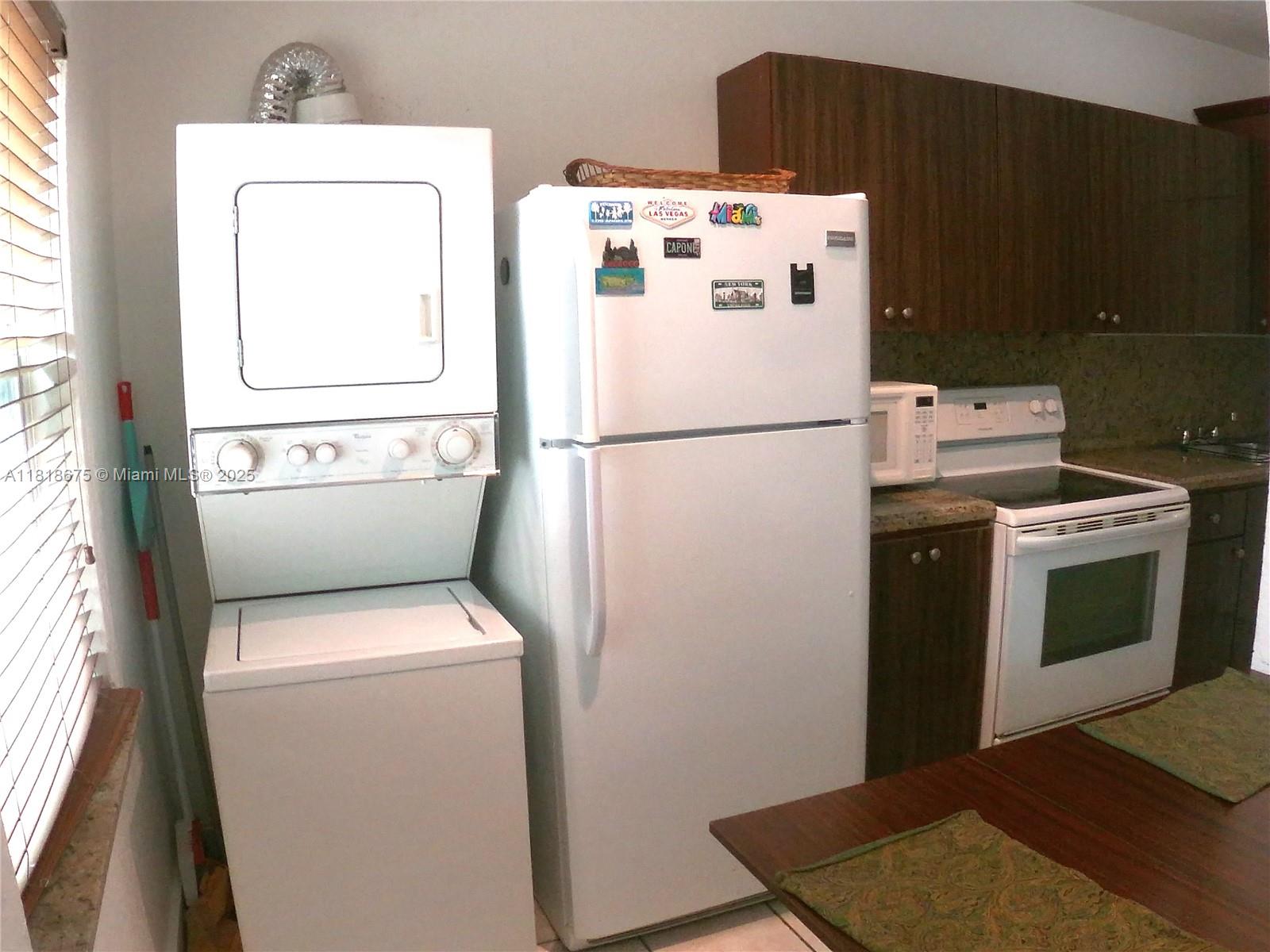 THE DOVE CONDO - Residential