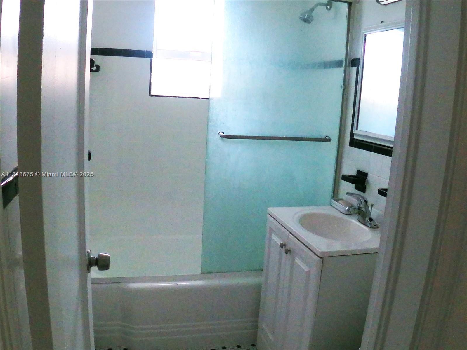 THE DOVE CONDO - Residential