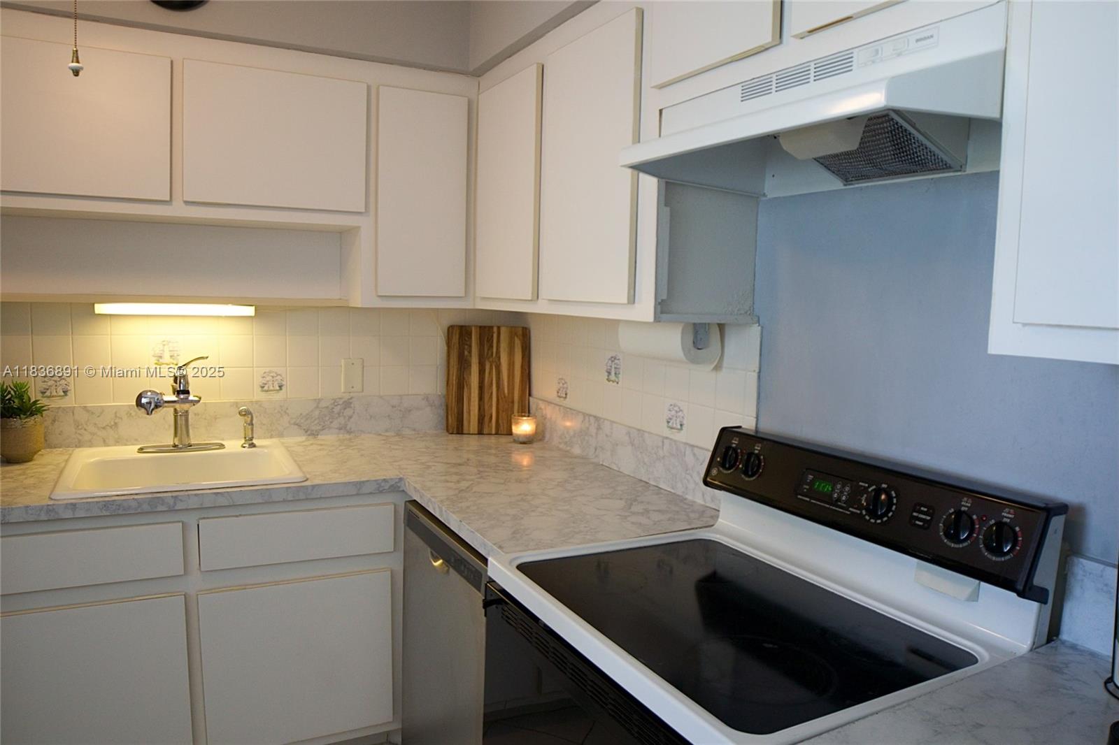 TIFFANY GARDENS EAST COND - Residential Lease