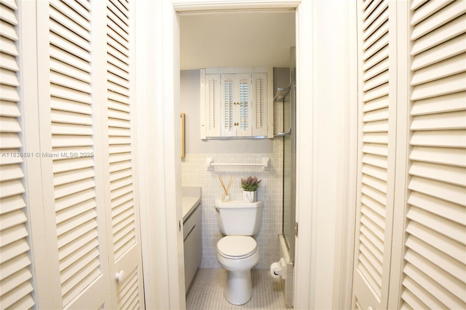 TIFFANY GARDENS EAST COND - Residential Lease