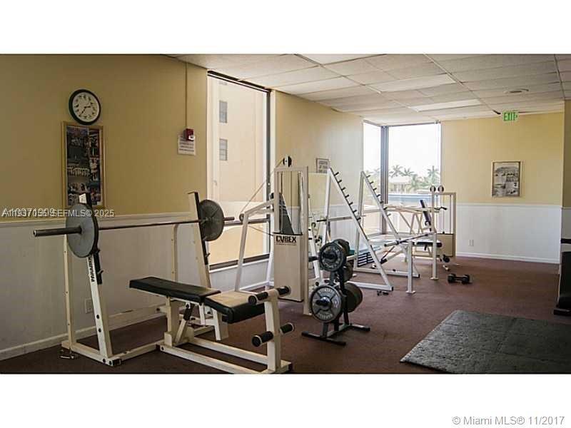 ALLINGTON TOWERS CONDO - Residential