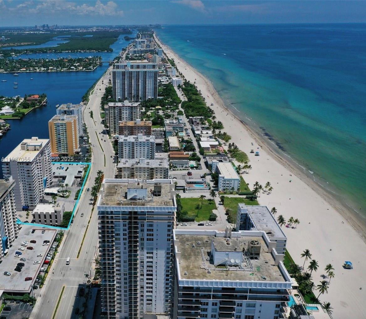 ALLINGTON TOWERS CONDO - Residential