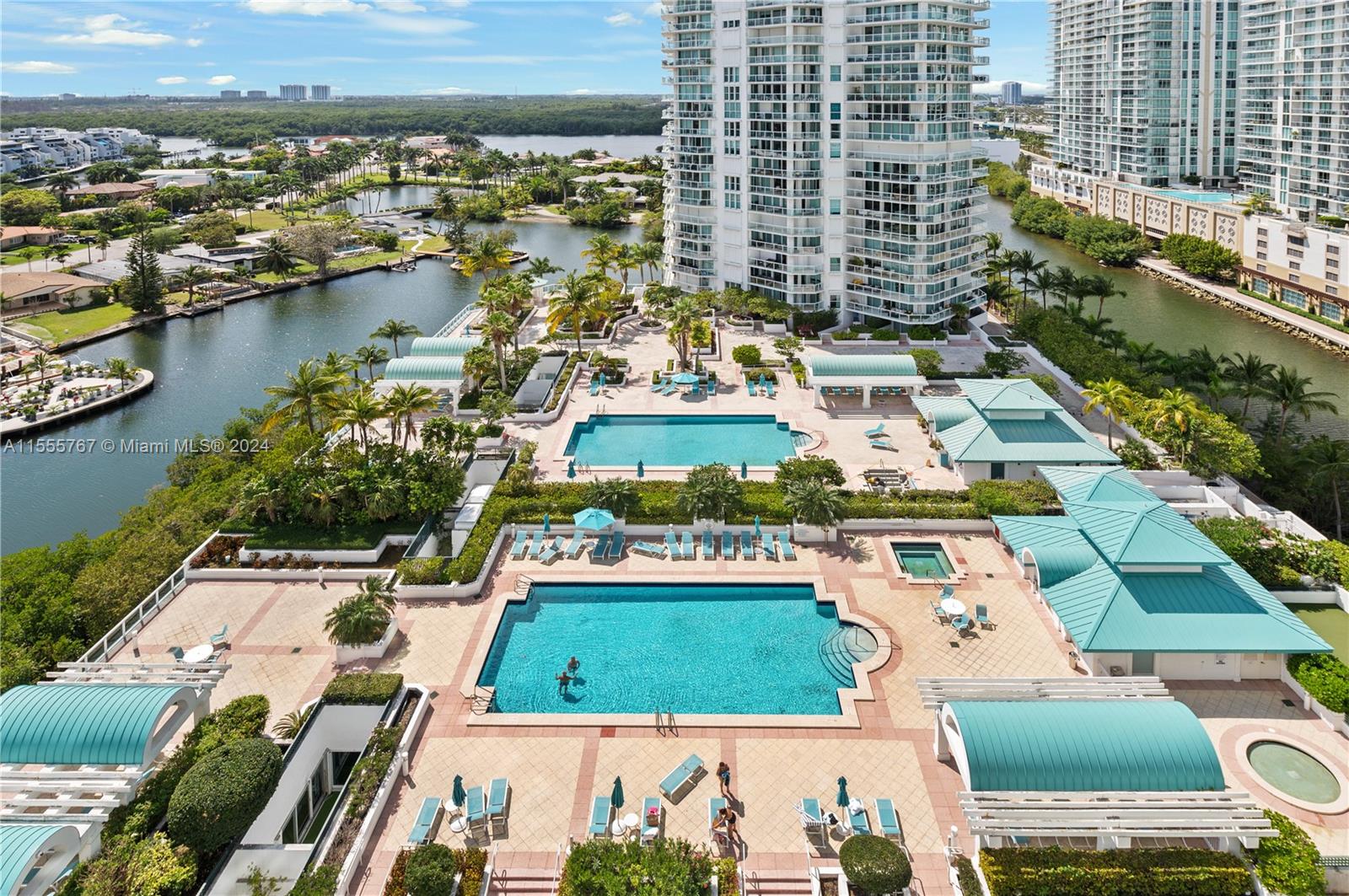 OCEANIA IV CONDO - Residential Lease