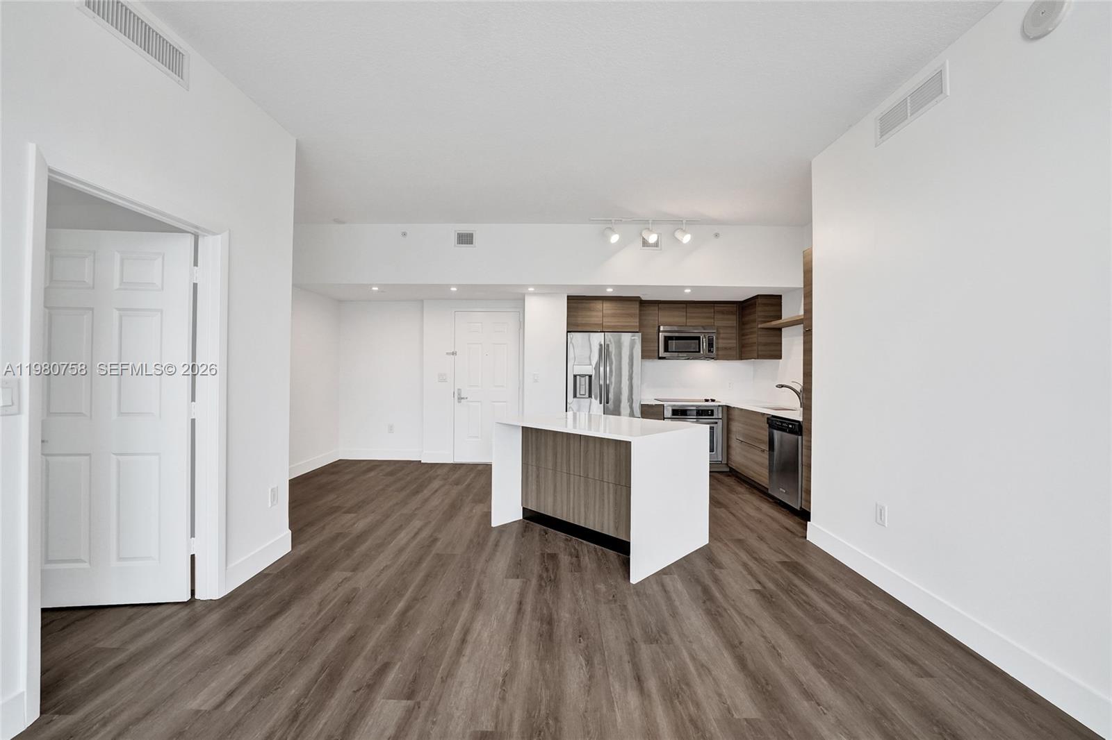 Veranda Condo - Residential