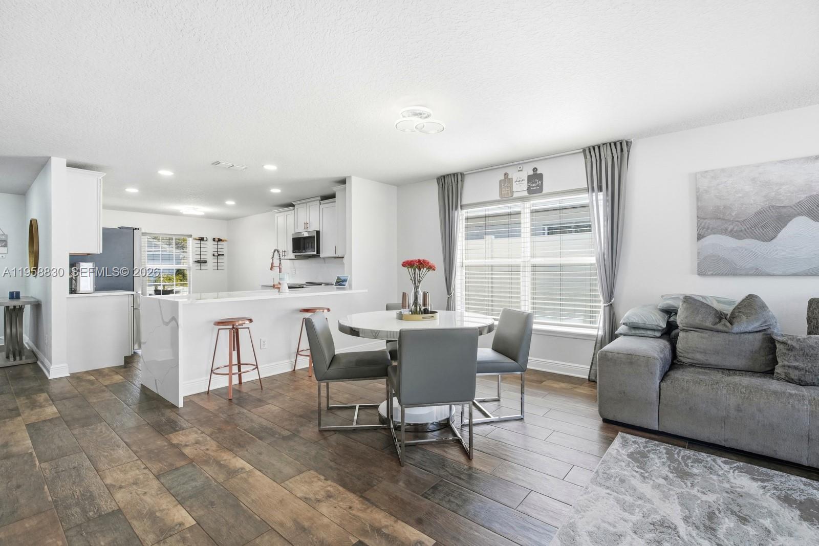 STERLING MEADOWS - Residential