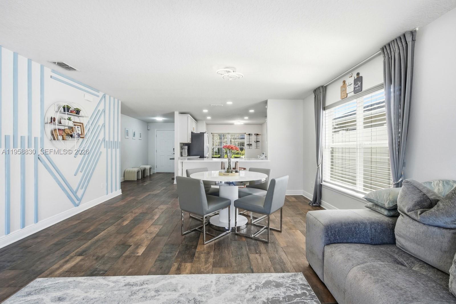 STERLING MEADOWS - Residential