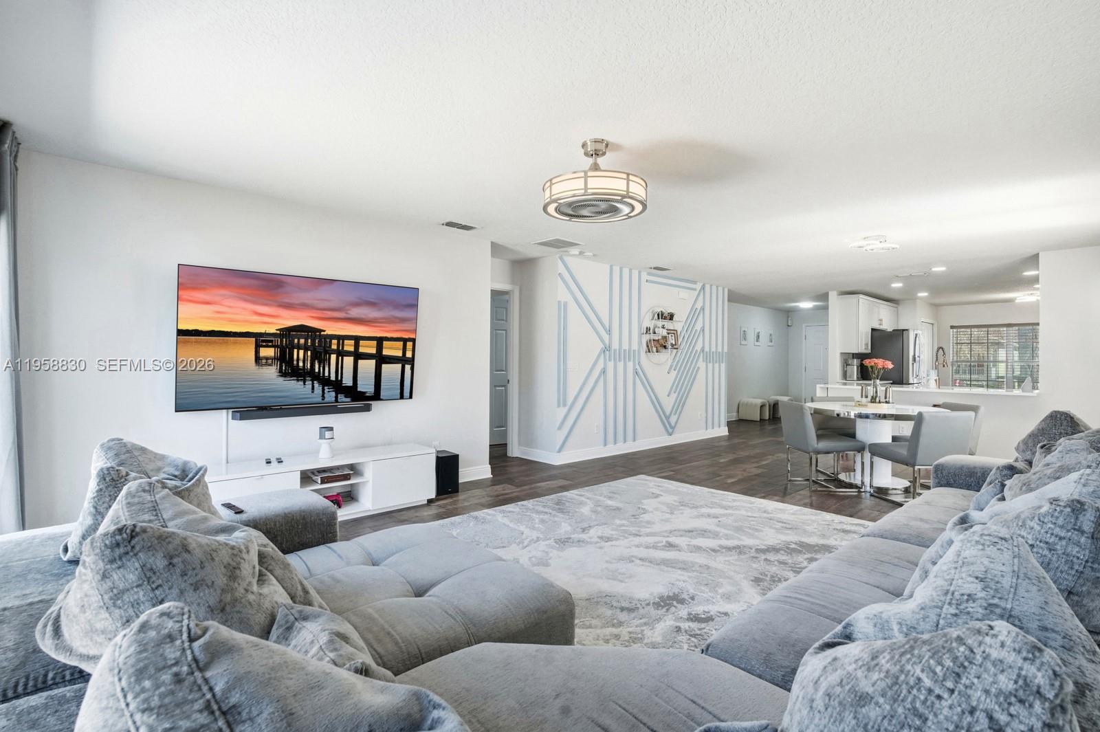 STERLING MEADOWS - Residential