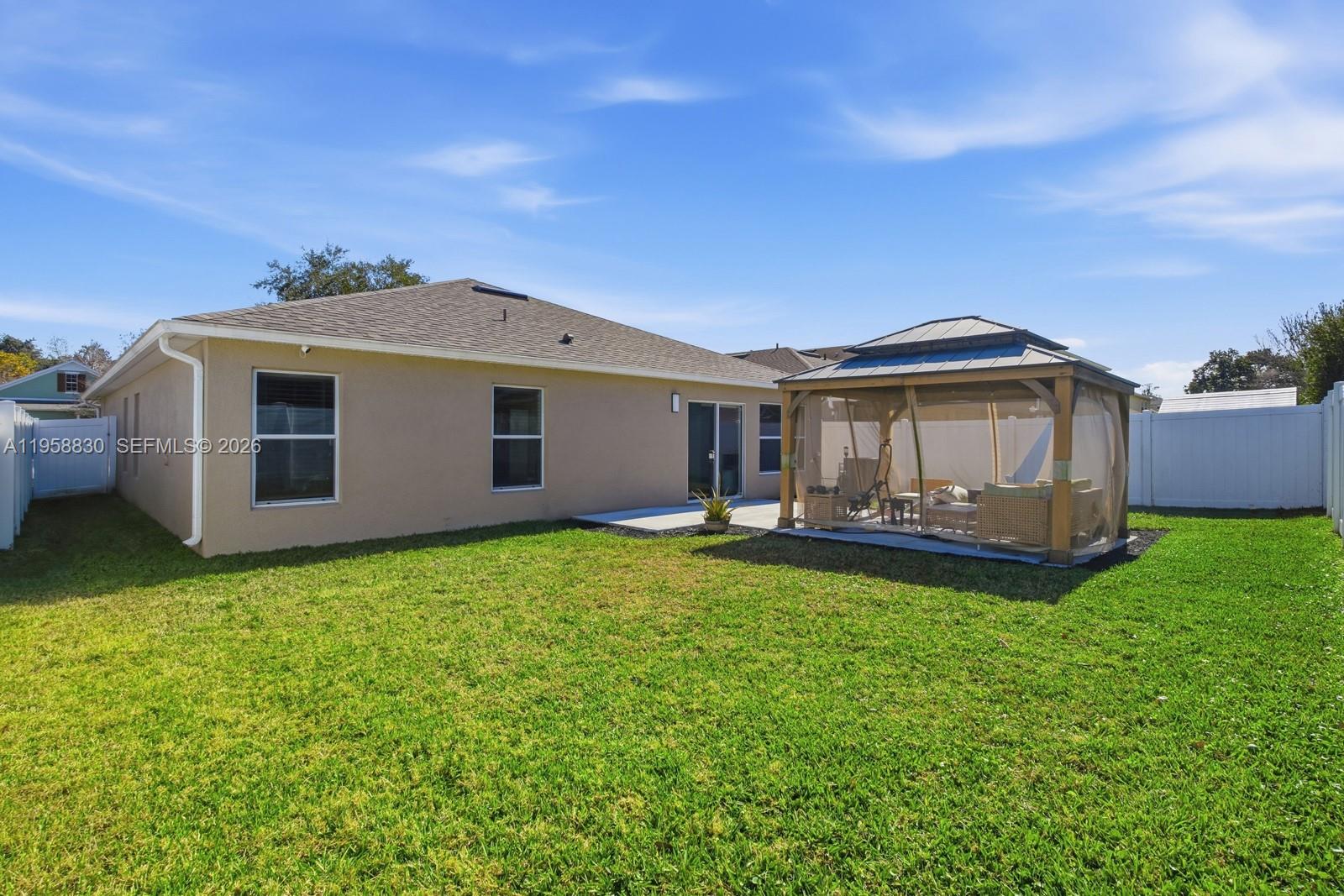 STERLING MEADOWS - Residential