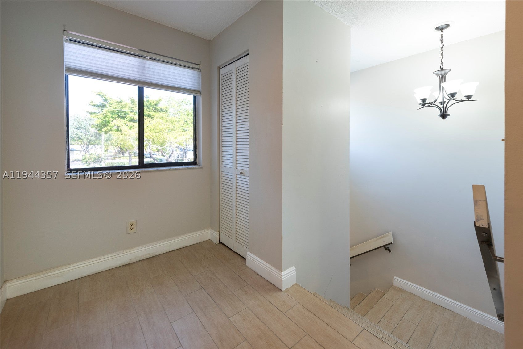 8019 NW 15th Mnr 8019, Plantation, FL, 33322/$294,900 3 8019 NW 15th Mnr 8019