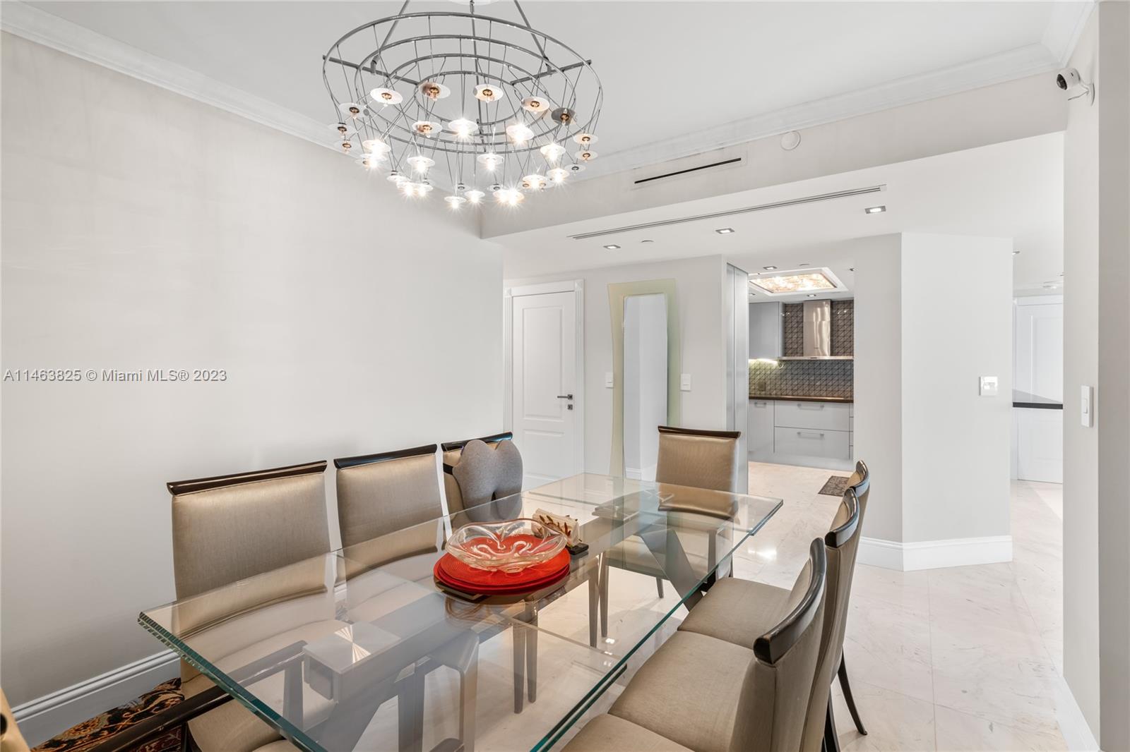 AZURE CONDO - Residential