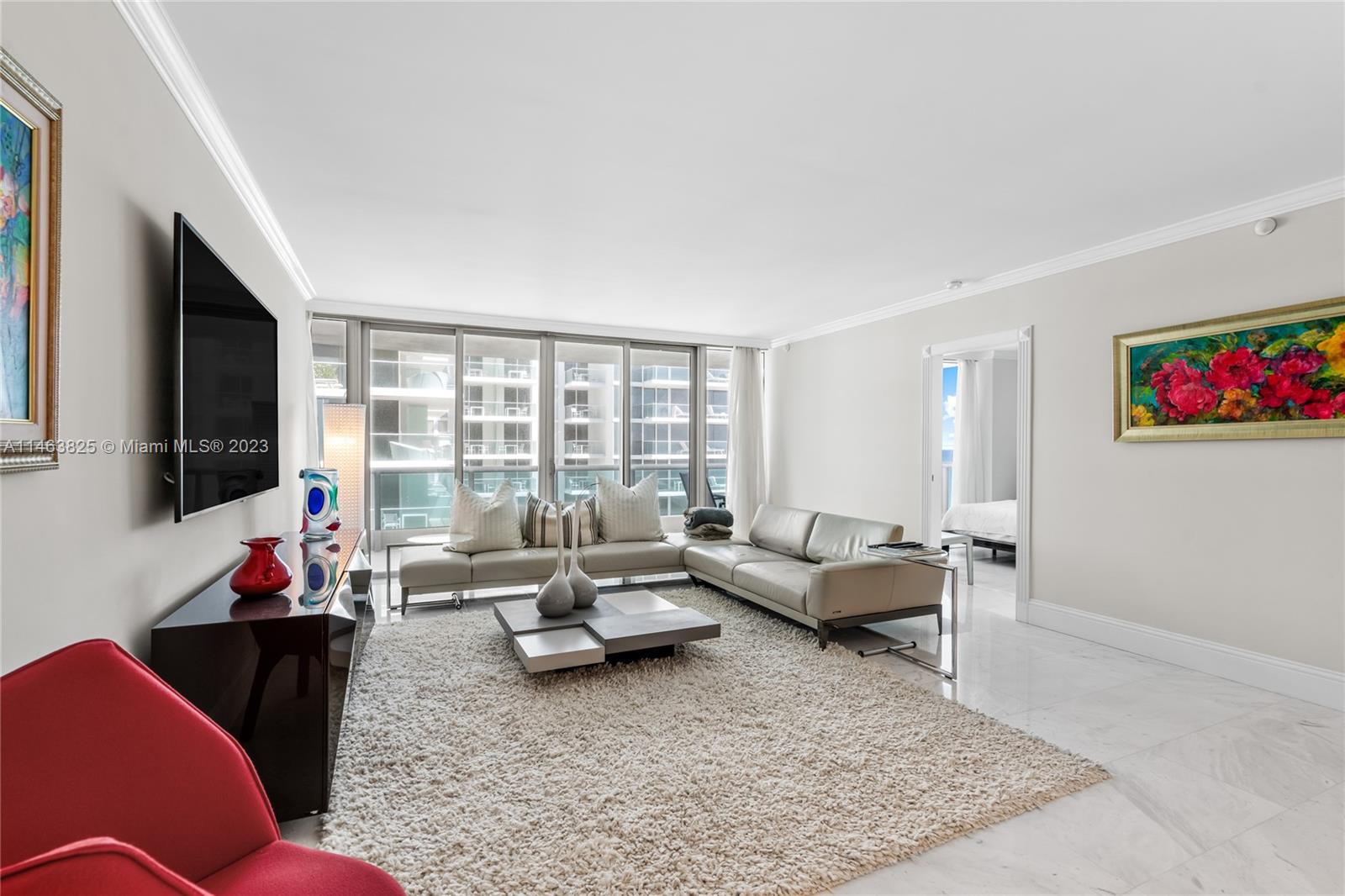 AZURE CONDO - Residential