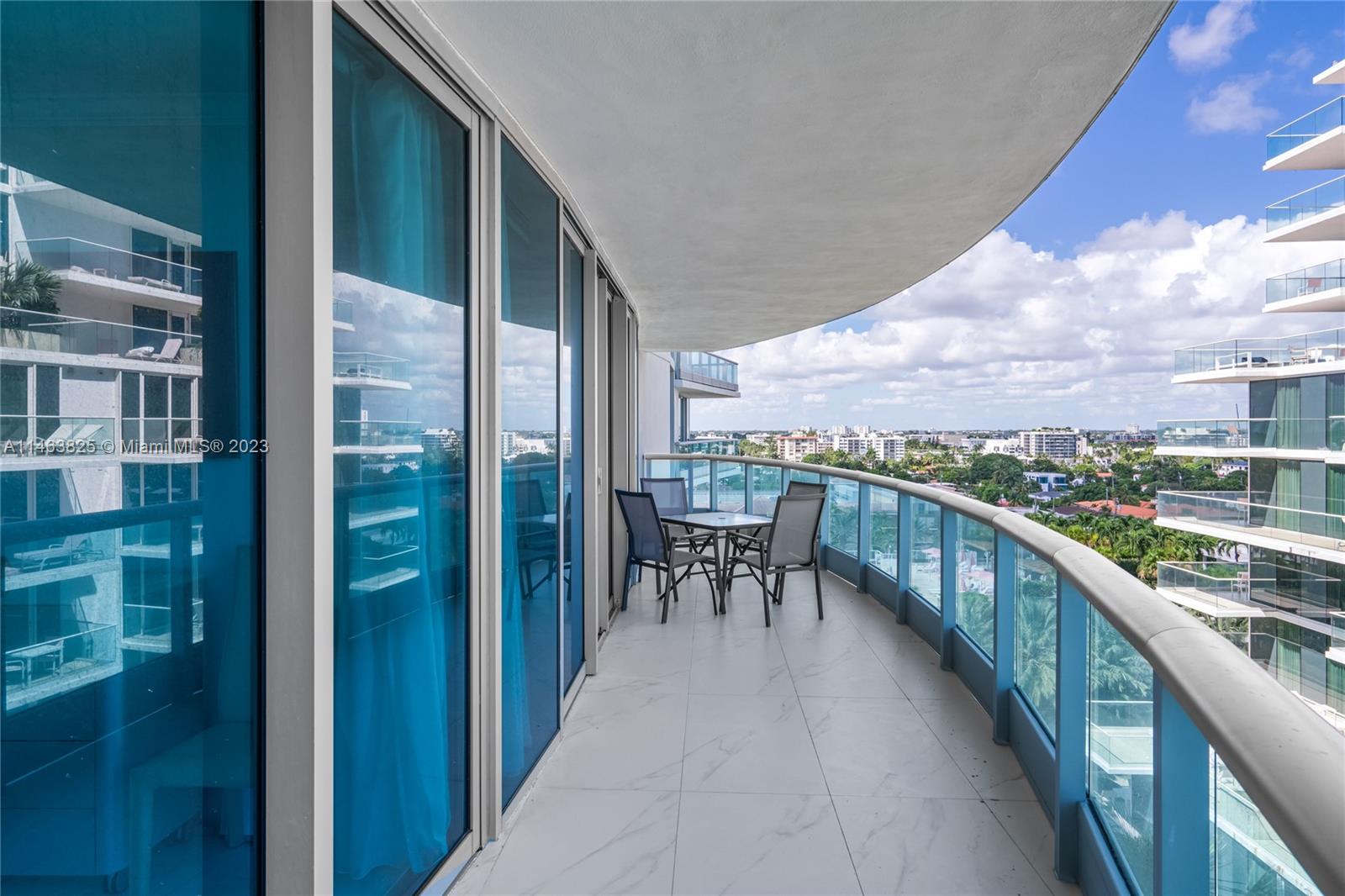 AZURE CONDO - Residential