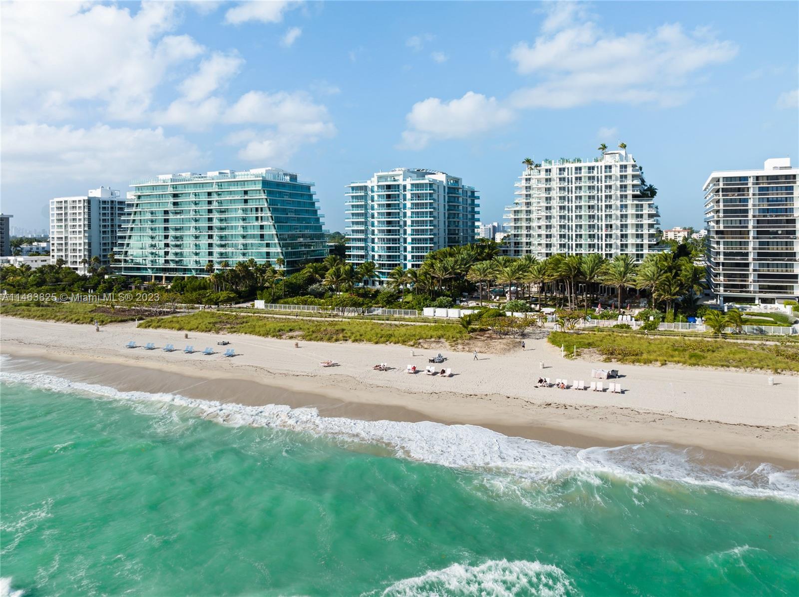 AZURE CONDO - Residential