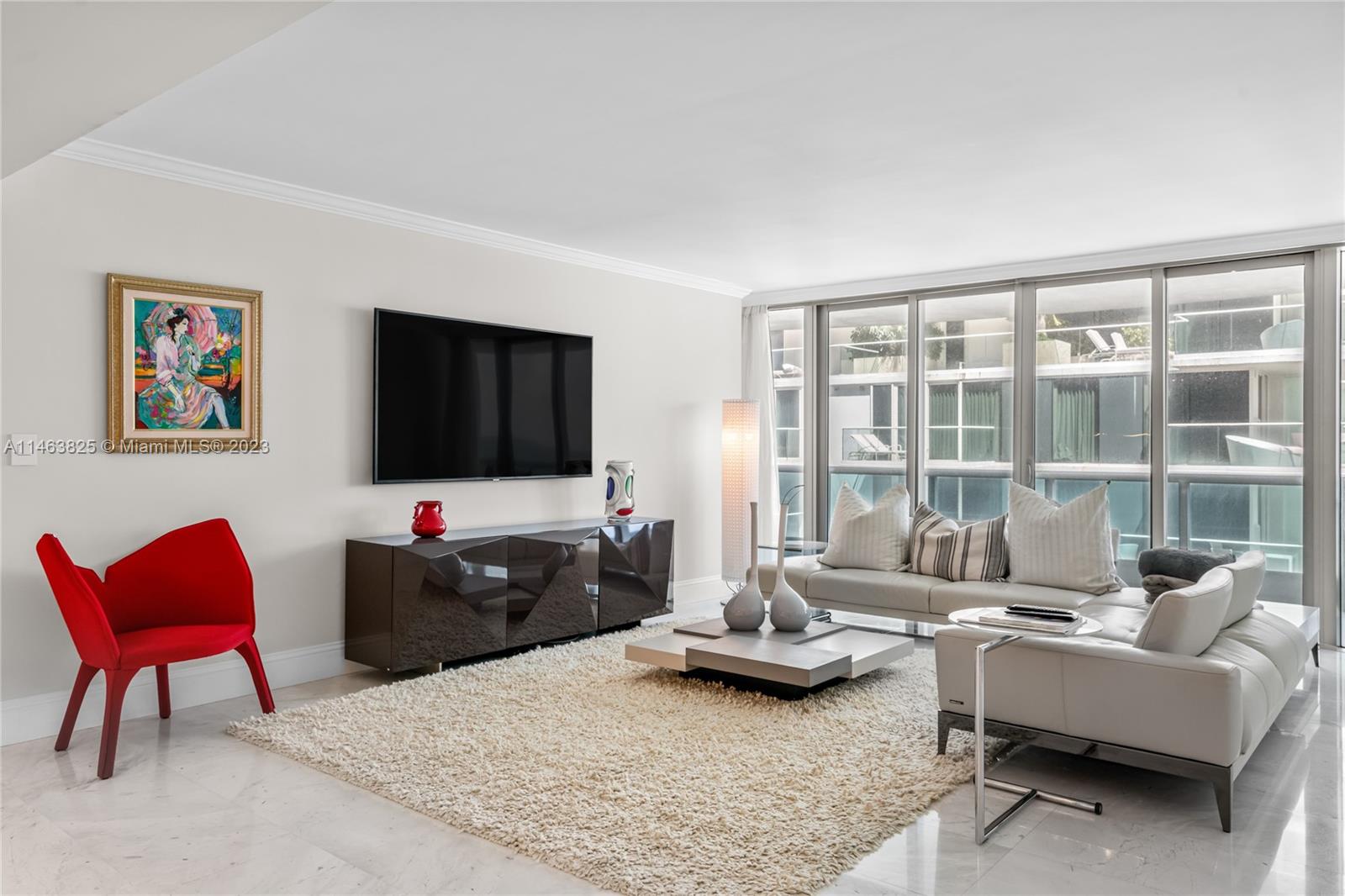 AZURE CONDO - Residential