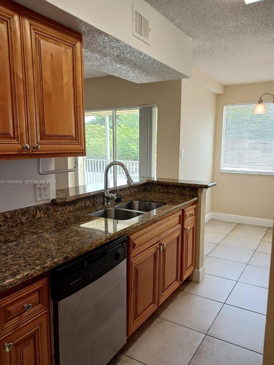SUN VISTA GARDENS CONDO - Residential