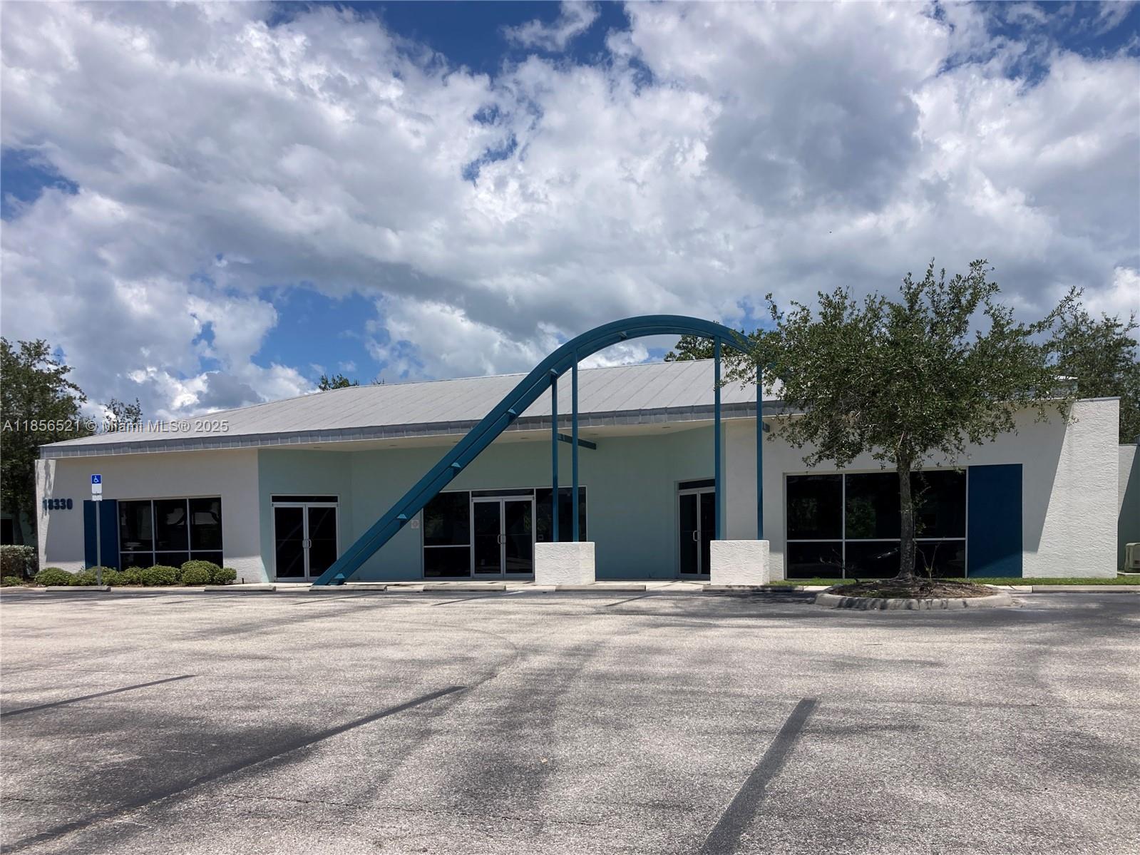 Offered for lease at $18 PSF/yr + $754 + $ACT. TAX per month. BASED 2024. GRAY BOX BUILD TO SUIT COMMENSURATE TO LEASE TERMS AND USE. TI CONSIDERATION. Lease rate dependent on lease term. Class A Murdock Executive Center. Built in 2007, this is part of a 14-building medical office development. Murdock is the center of the retail and office commerce for Port Charlotte. There are also several schools and churches within a short radius. County offices in immediate area. Excellent demographic for medical services. Surgical center with expansion under construction adjacent.