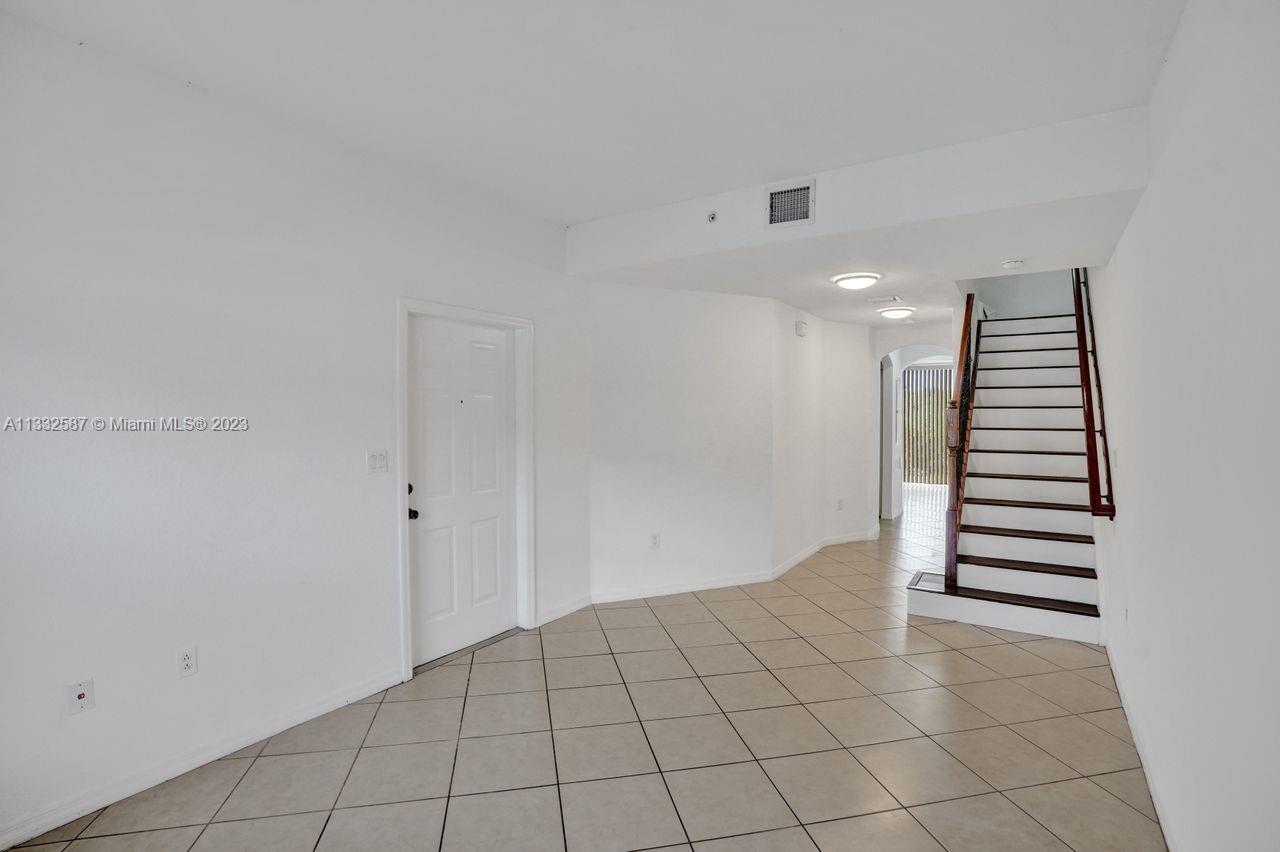 PEMBROKE CAY CONDO - Residential Lease