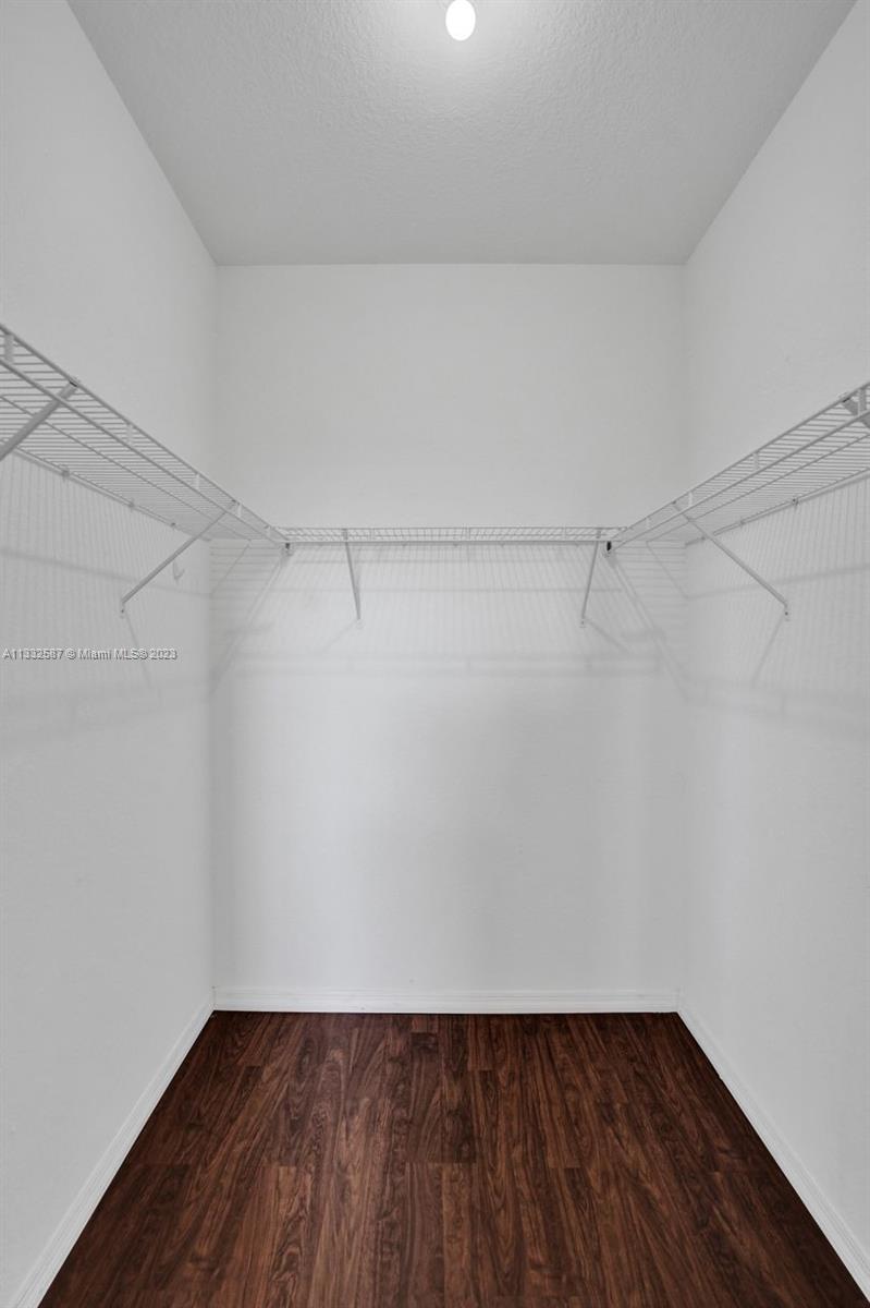 PEMBROKE CAY CONDO - Residential Lease