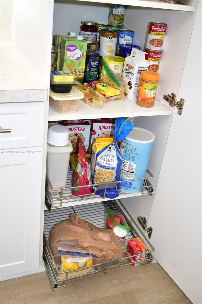 TRENT C CONDO - Residential